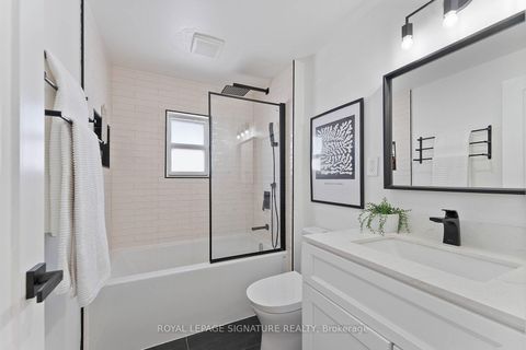 Photo 23 at 530 Lauder Avenue, Oakwood Village, Toronto