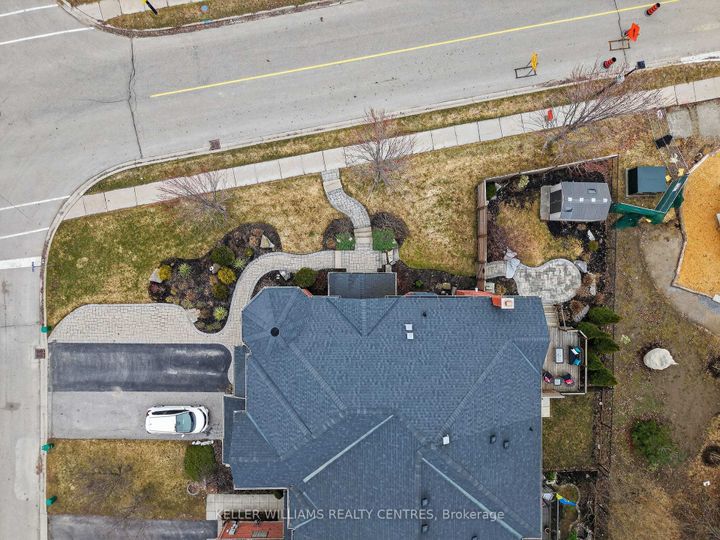 Photo 39 at 577 Osler Court, Summerhill Estates, Newmarket