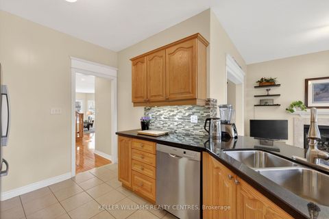 Photo 22 at 577 Osler Court, Summerhill Estates, Newmarket