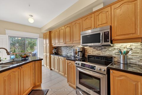 Photo 23 at 577 Osler Court, Summerhill Estates, Newmarket