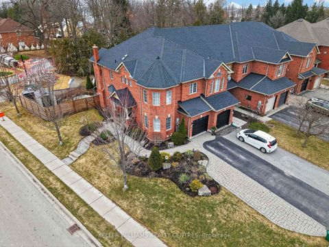 Photo 37 at 577 Osler Court, Summerhill Estates, Newmarket