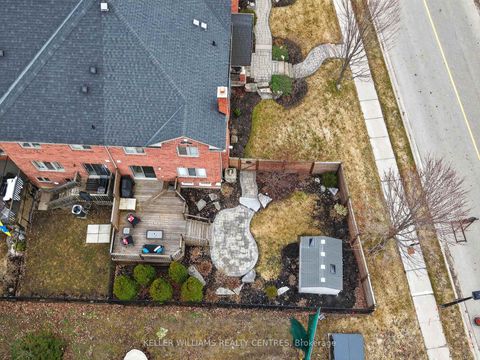 Photo 38 at 577 Osler Court, Summerhill Estates, Newmarket