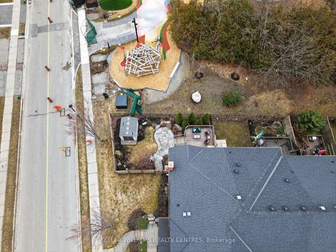 Photo 41 at 577 Osler Court, Summerhill Estates, Newmarket