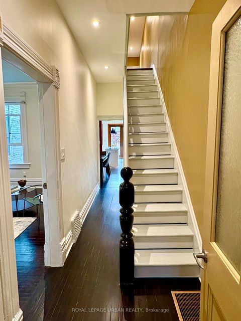 Photo 6 at 33 Euclid Avenue, Bellwoods, Toronto