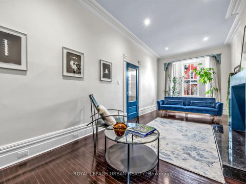 Photo 9 at 33 Euclid Avenue, Bellwoods, Toronto