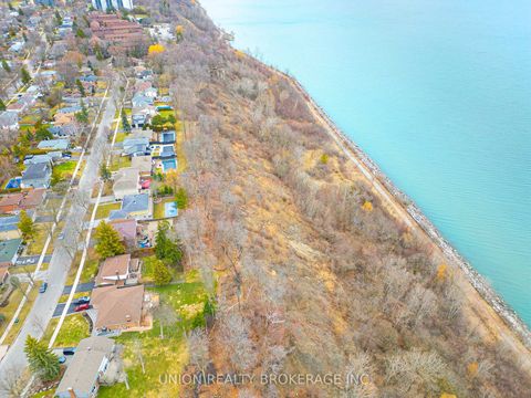 Photo 37 at 27 South Marine Drive, Guildwood, Toronto