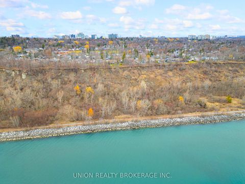 Photo 40 at 27 South Marine Drive, Guildwood, Toronto