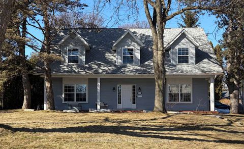 Photo 1 at 54 Starlight Crescent, Mill Pond, Richmond Hill