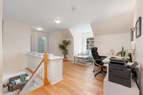 Photo 22 at 54 Starlight Crescent, Mill Pond, Richmond Hill