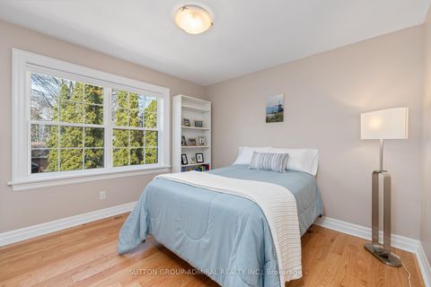 Photo 32 at 54 Starlight Crescent, Mill Pond, Richmond Hill