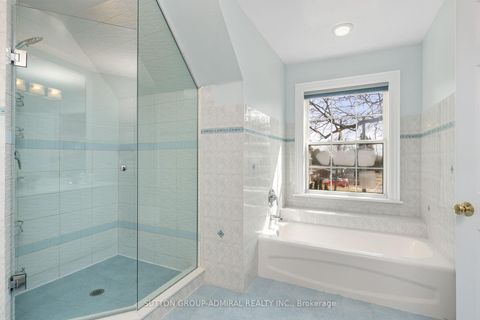 Photo 35 at 54 Starlight Crescent, Mill Pond, Richmond Hill