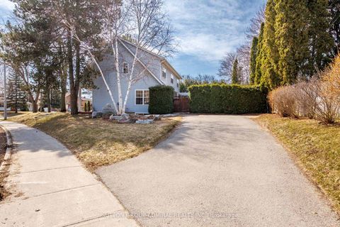 Photo 38 at 54 Starlight Crescent, Mill Pond, Richmond Hill