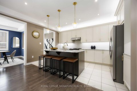 Photo 10 at 99 Card Lumber Crescent, Kleinburg, Vaughan