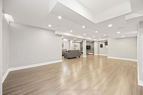 Photo 35 at 99 Card Lumber Crescent, Kleinburg, Vaughan