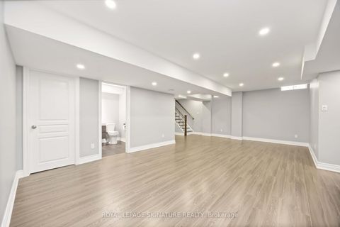 Photo 36 at 99 Card Lumber Crescent, Kleinburg, Vaughan