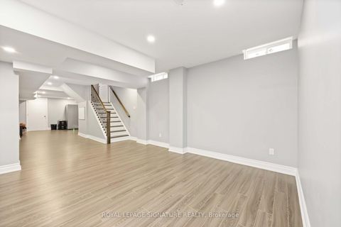 Photo 39 at 99 Card Lumber Crescent, Kleinburg, Vaughan