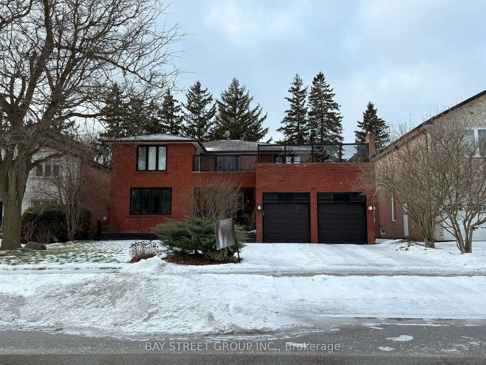 6 Hart Street, North Richvale, Richmond Hill photo number 2