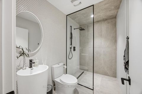 Photo 35 at 16 Greenmount Court, Queensway, Toronto