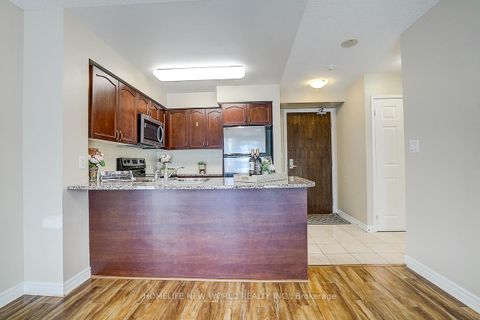 Photo 9 at 518 - 35 Hollywood Avenue, Willowdale East, Toronto