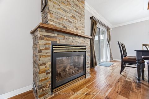 Photo 11 at 413 Terry Drive, Central Newmarket, Newmarket