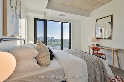 Photo 22 at 607 - 2720 Dundas Street W, Junction Area, Toronto