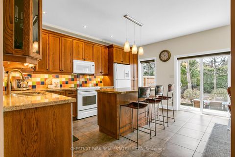 Photo 10 at 12 Chilton Road, East York, Toronto