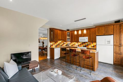 Photo 12 at 12 Chilton Road, East York, Toronto