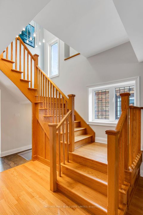 Photo 16 at 12 Chilton Road, East York, Toronto