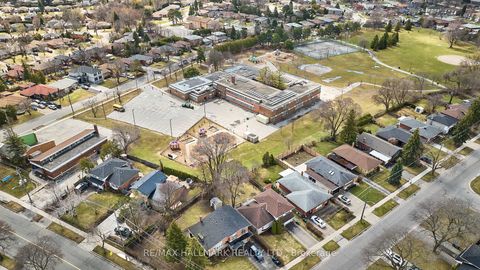 Photo 36 at 194 Sloane Avenue, Victoria Village, Toronto