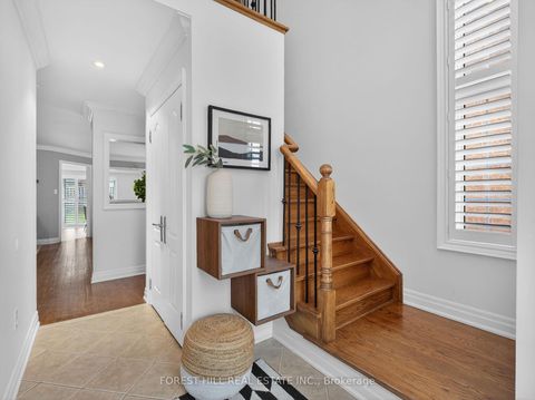 Photo 2 at 11 Bestview Crescent, Rural Vaughan, Vaughan