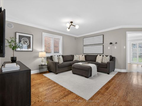 Photo 4 at 11 Bestview Crescent, Rural Vaughan, Vaughan