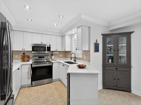 Photo 12 at 11 Bestview Crescent, Rural Vaughan, Vaughan