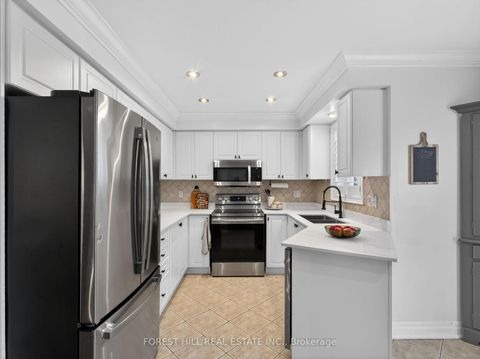 Photo 13 at 11 Bestview Crescent, Rural Vaughan, Vaughan