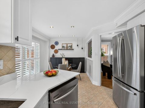 Photo 16 at 11 Bestview Crescent, Rural Vaughan, Vaughan