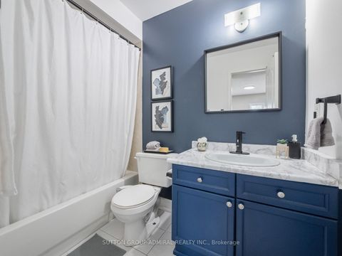 Photo 16 at 81 Parktree Drive, Maple, Vaughan