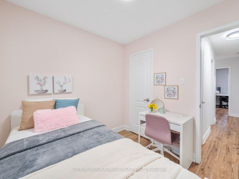 Photo 19 at 81 Parktree Drive, Maple, Vaughan