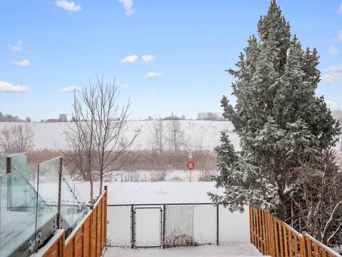 Photo 24 at 81 Parktree Drive, Maple, Vaughan