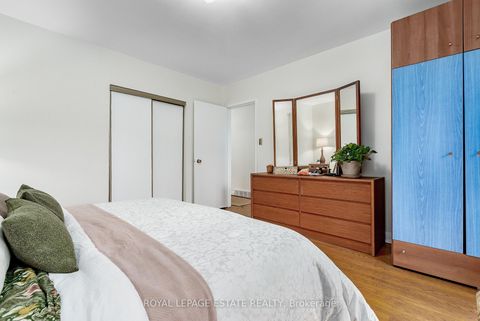 Photo 17 at 11 Garrick Road, Cliffcrest, Toronto