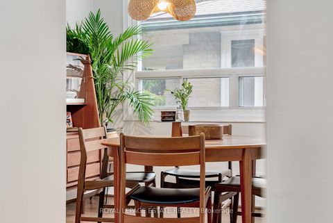 Photo 26 at 11 Garrick Road, Cliffcrest, Toronto