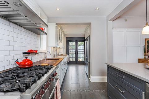 Photo 17 at 50 Thornhill Avenue, Lambton Baby Point, Toronto