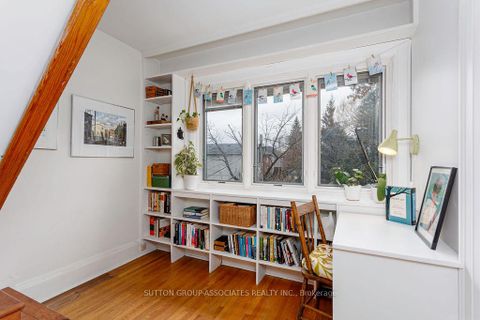 Photo 31 at 50 Thornhill Avenue, Lambton Baby Point, Toronto