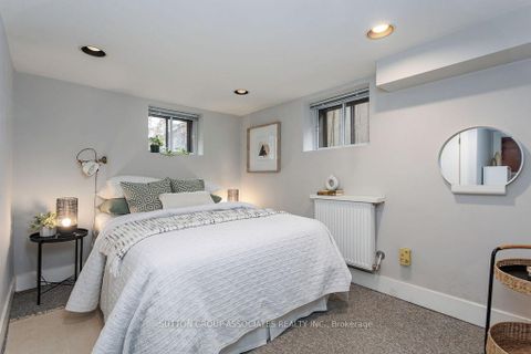 Photo 35 at 50 Thornhill Avenue, Lambton Baby Point, Toronto