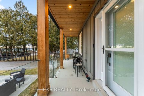 Photo 4 at 12 Frankfort Grove, Sutton & Jackson's Point, Georgina