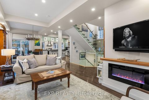 Photo 9 at 12 Frankfort Grove, Sutton & Jackson's Point, Georgina