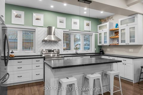 Photo 14 at 12 Frankfort Grove, Sutton & Jackson's Point, Georgina