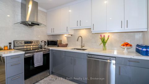 Photo 8 at 156 The Westway, The Westway, Toronto