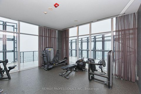 Photo 14 at 708 - 1080 Bay Street, Bay Street Corridor, Toronto