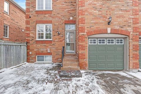 Photo 1 at 45 Sandlewood Court, Bayview Wellington, Aurora