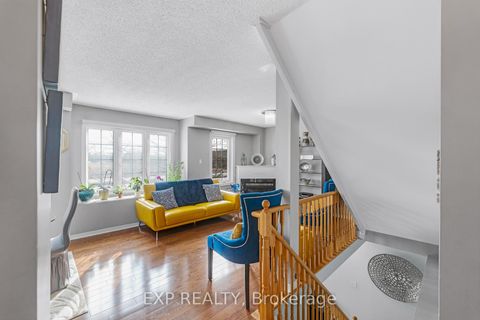 Photo 3 at 45 Sandlewood Court, Bayview Wellington, Aurora