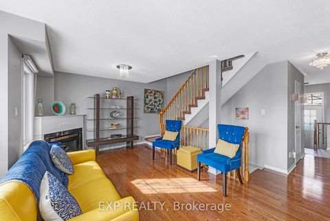 Photo 6 at 45 Sandlewood Court, Bayview Wellington, Aurora